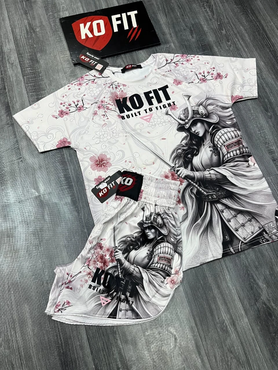 Warrior's Plume KO FIT طقم